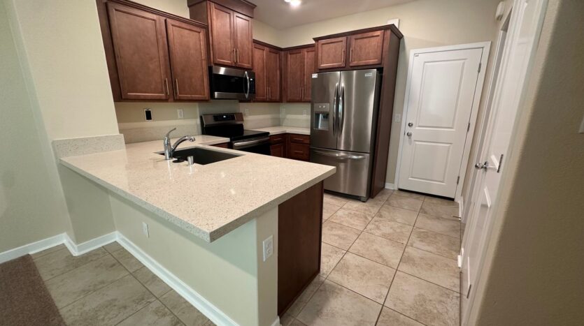 5301 E Commerce Way  #62102  - Sacramento - California - 3 bed, 2 bath rental property