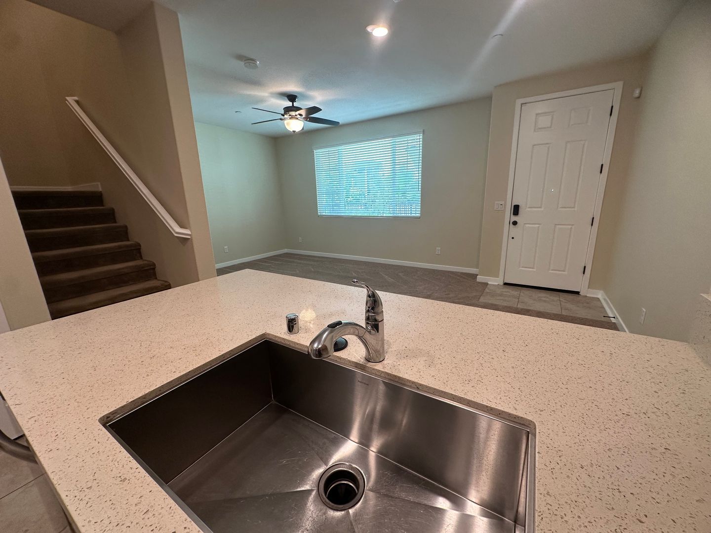 5301 E Commerce Way  #62102  - Sacramento - California - 3 bed, 2 bath rental property