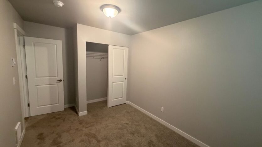 5324 San Francisco Ave SW - Lakewood - Washington - 3 bed, 1.5 bath rental property