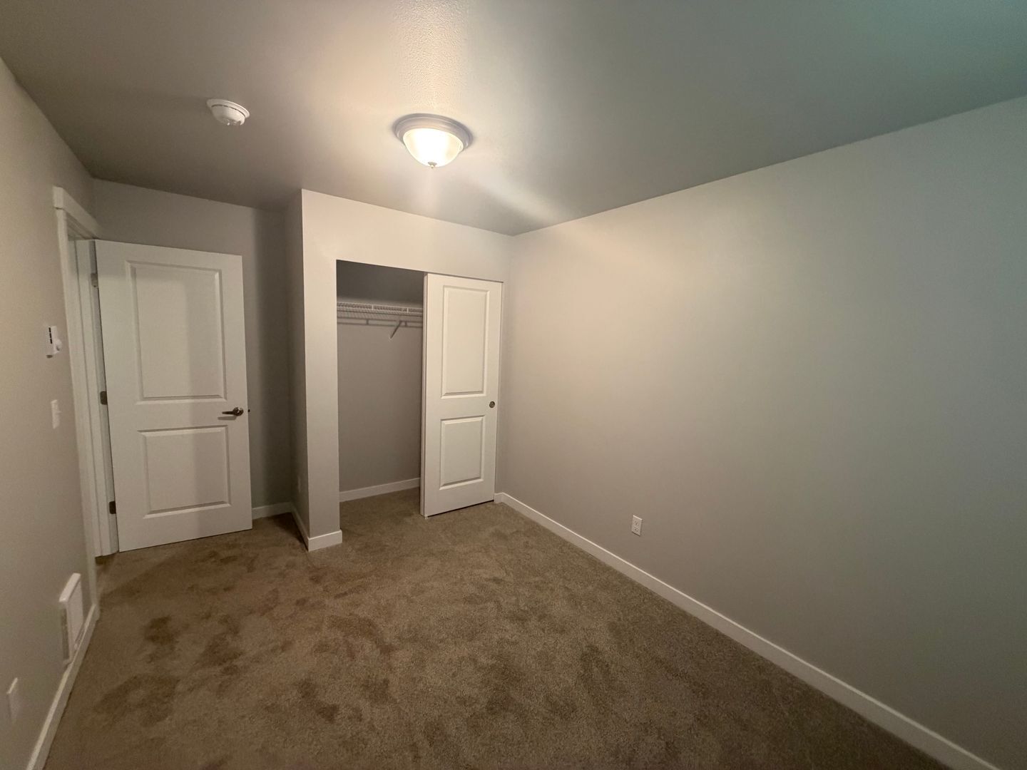 5324 San Francisco Ave SW - Lakewood - Washington - 3 bed, 1.5 bath rental property