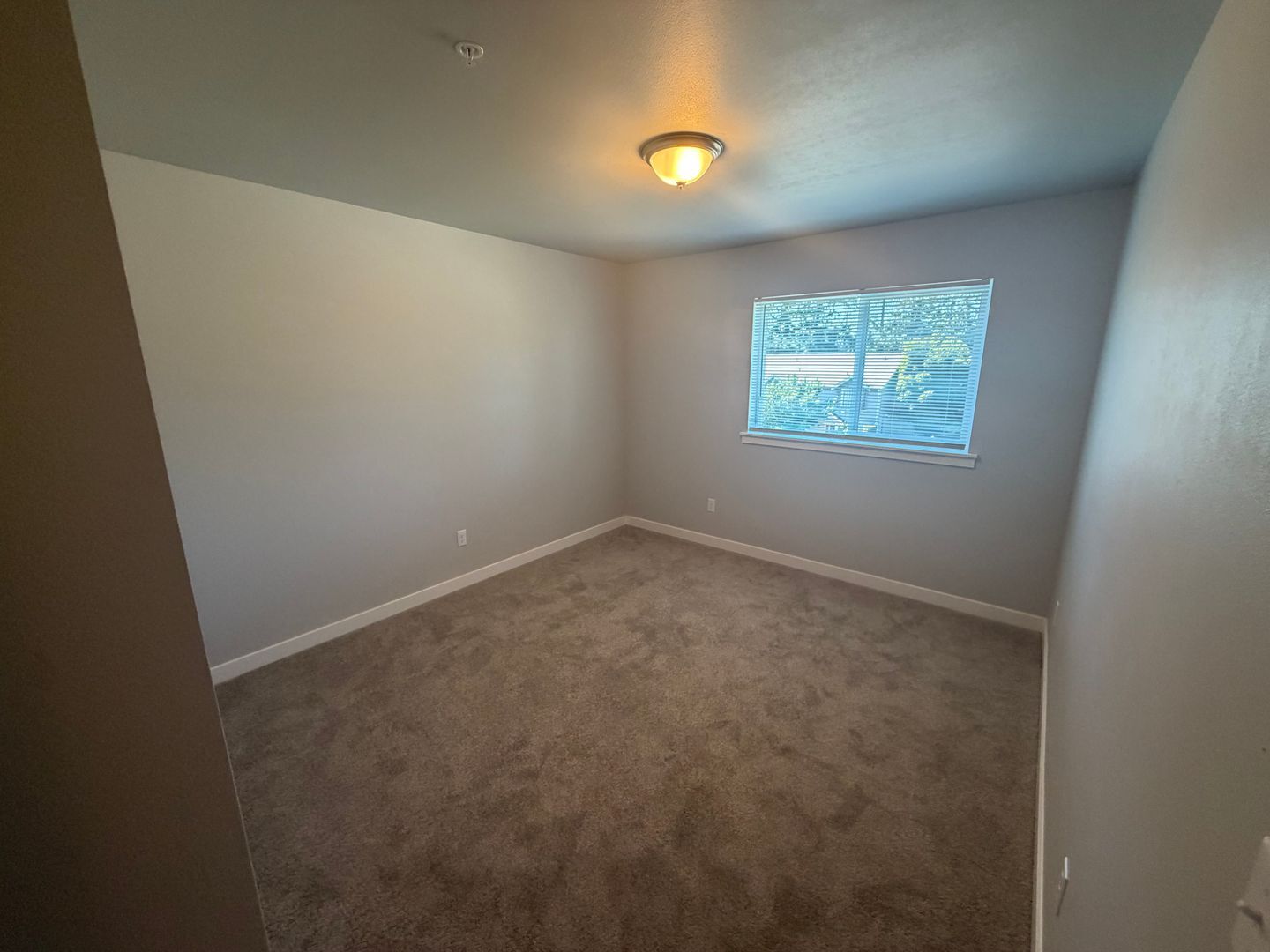 5324 San Francisco Ave SW - Lakewood - Washington - 2 bed, 1 bath rental property