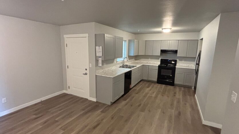 5324 San Francisco Ave SW - Lakewood - Washington - 2 bed, 1 bath rental property