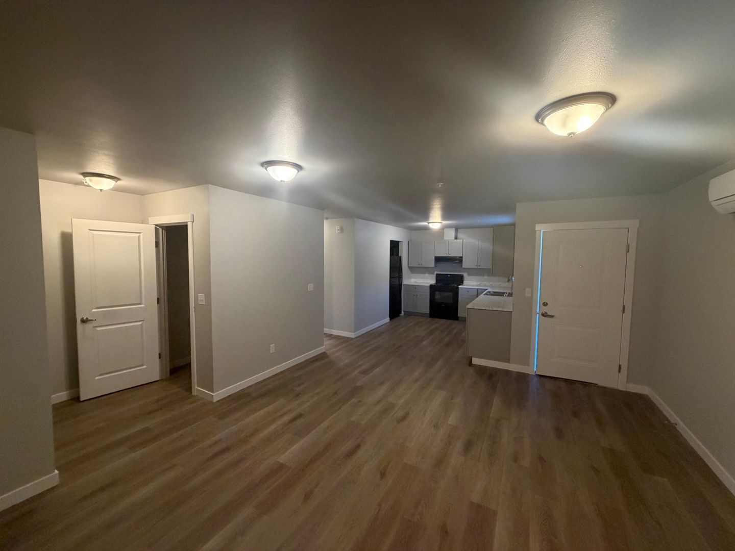 5324 San Francisco Ave SW - Lakewood - Washington - 2 bed, 1 bath rental property