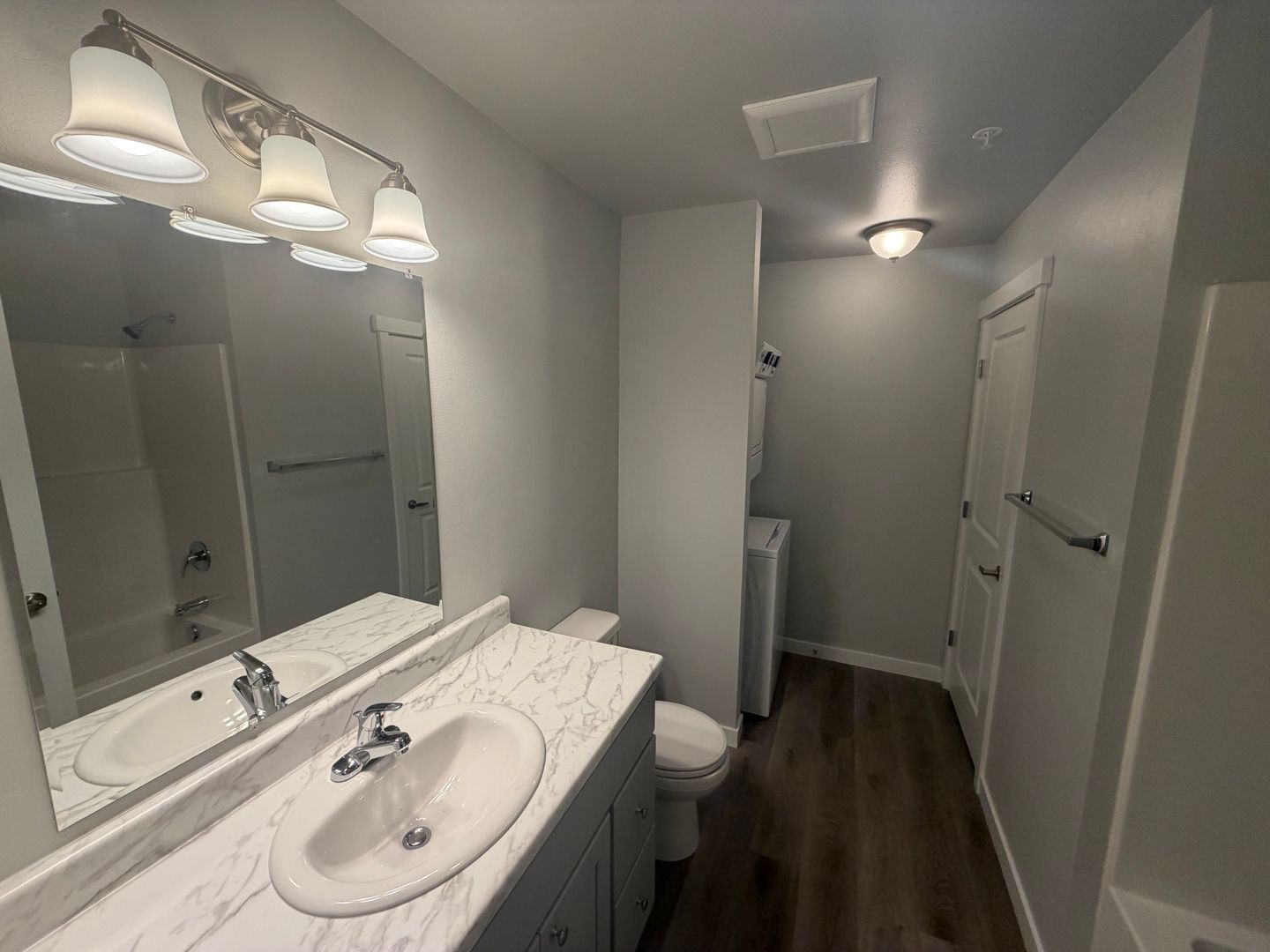 5324 San Francisco Ave SW - Lakewood - Washington - 3 bed, 1.5 bath rental property