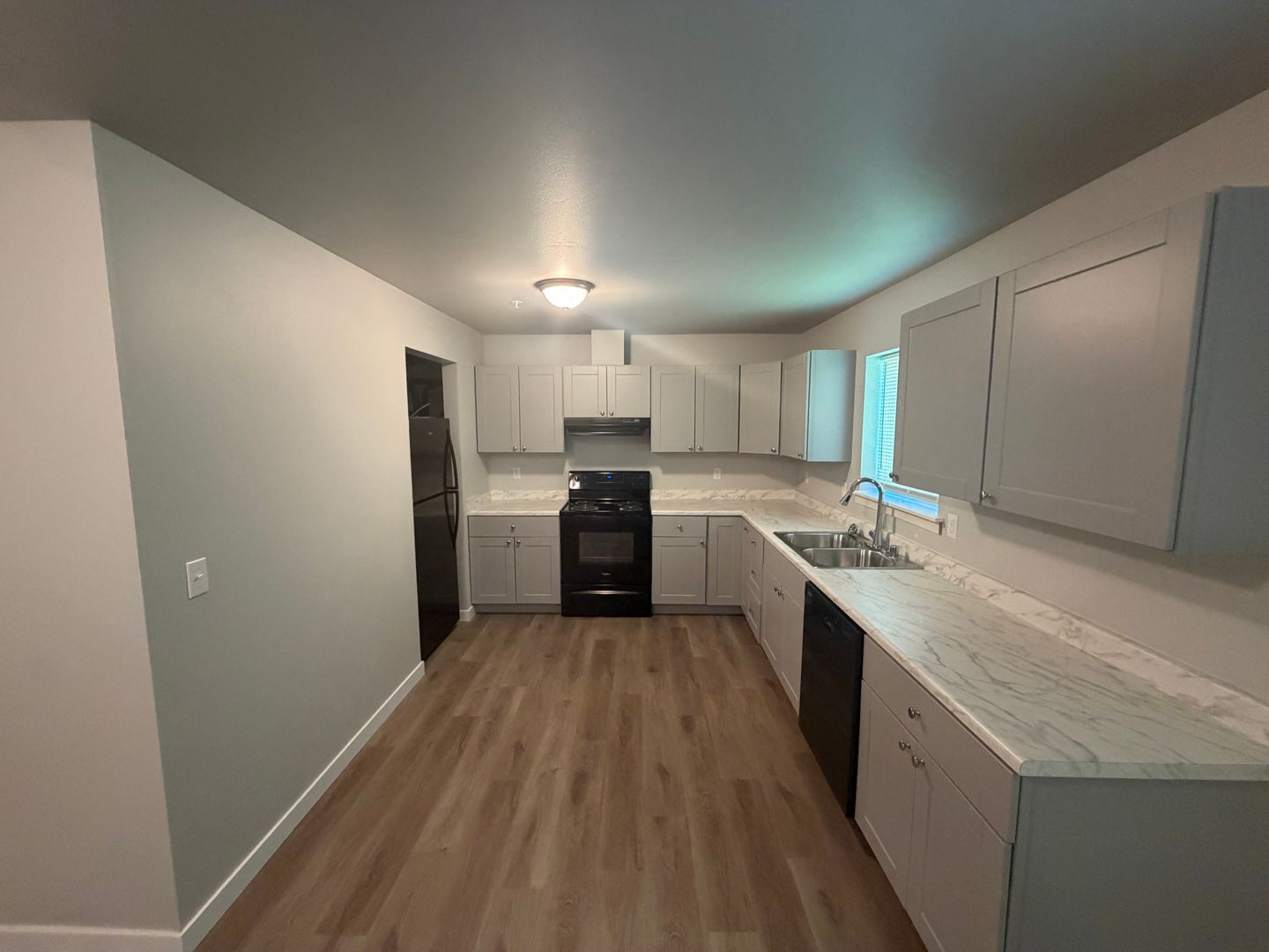 5324 San Francisco Ave SW - Lakewood - Washington - 3 bed, 1.5 bath rental property