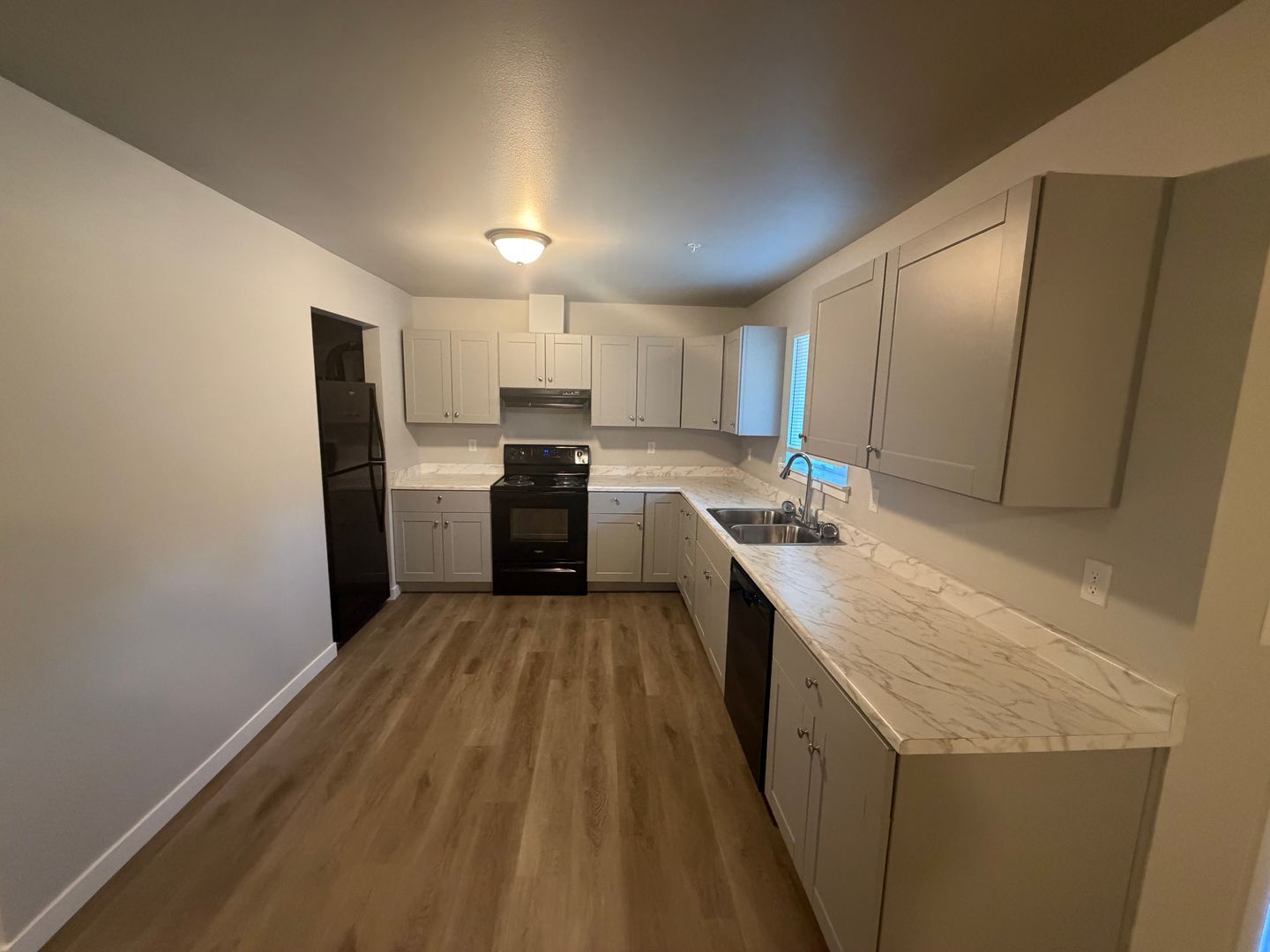 5324 San Francisco Ave SW - Lakewood - Washington - 2 bed, 1 bath rental property