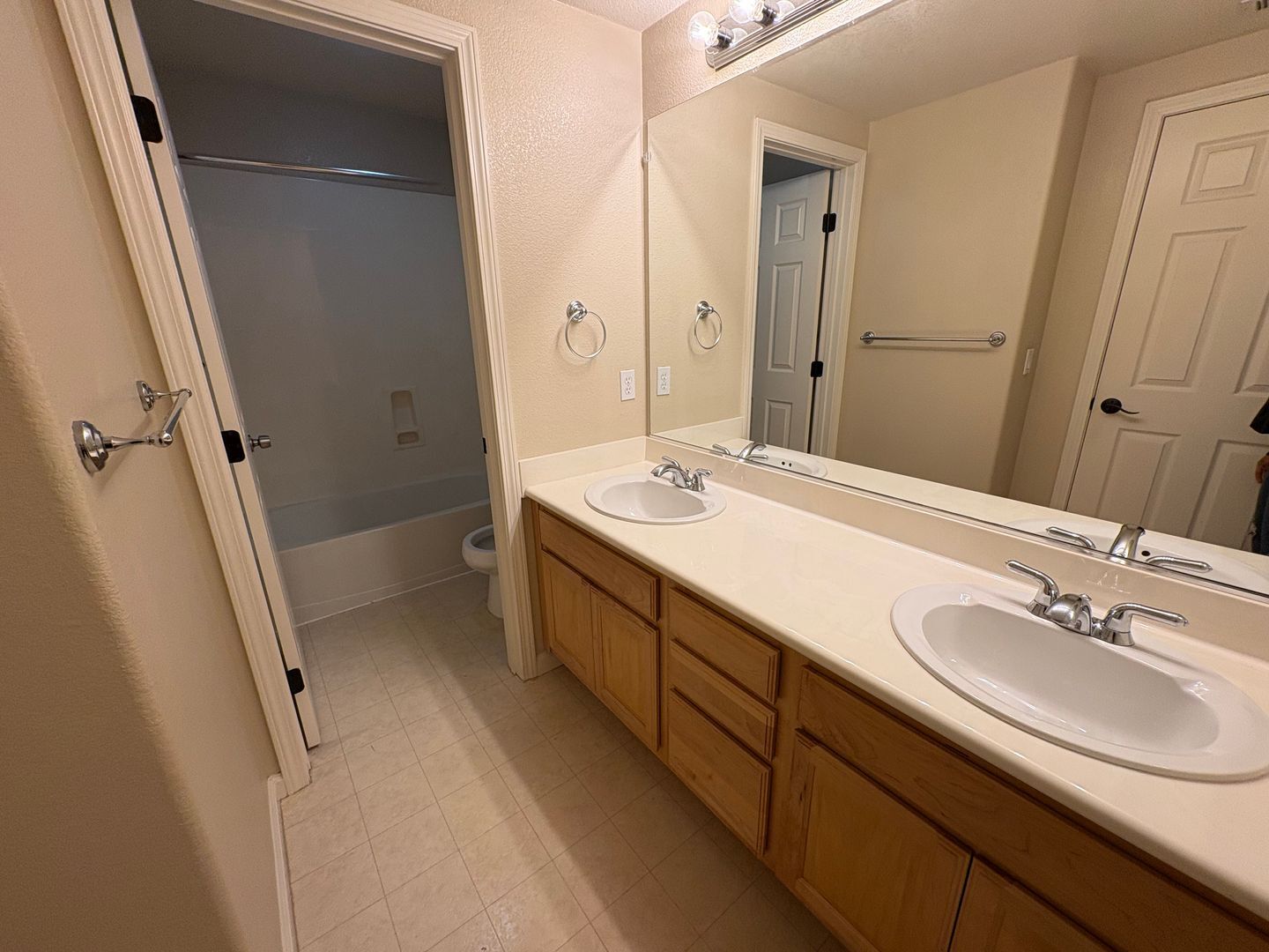 5411 Asterwood Drive - Dublin - California - 4 bed, 3 bath rental property