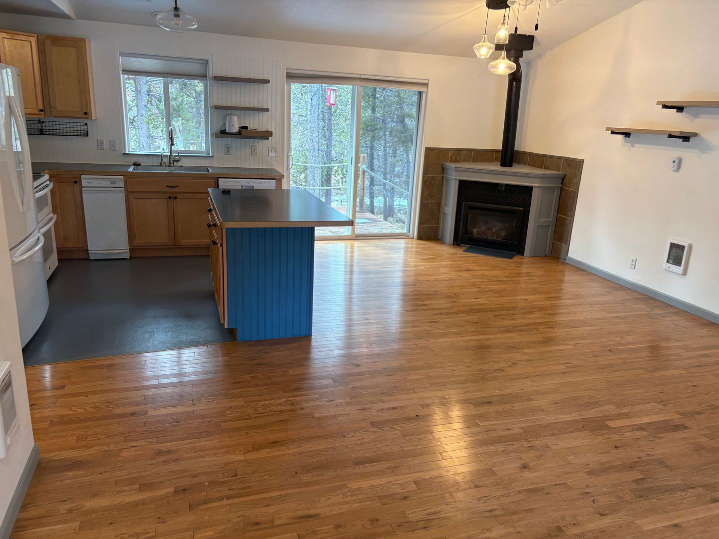 55803 Snow Goose Rd  - Bend - Oregon - 3 bed, 2 bath rental property