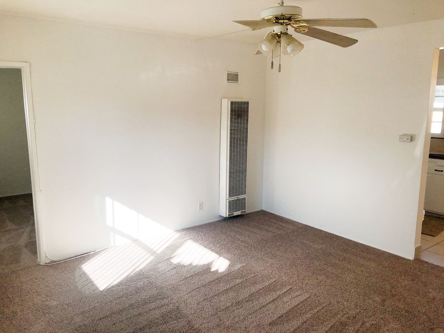 5881 Fullerton Ave - B - Buena Park - California - 1 bed, 1 bath rental property