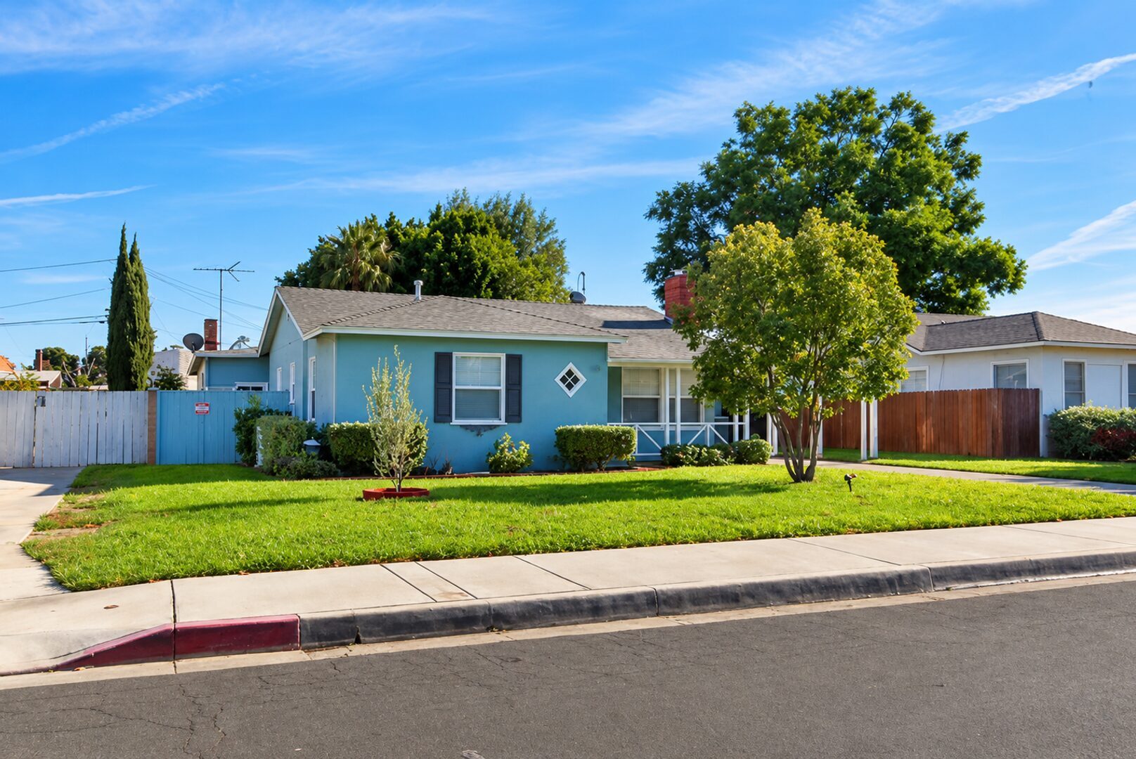 5942 Birch St - Riverside - California - 3 bed, 1 bath rental property