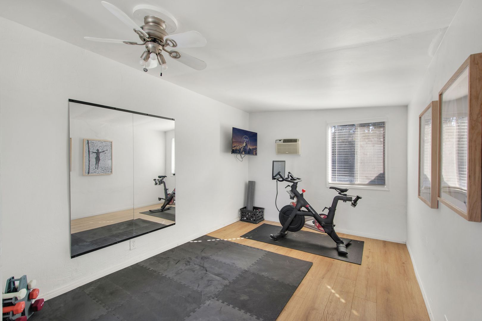 5942 Birch St - Riverside - California - 3 bed, 1 bath rental property