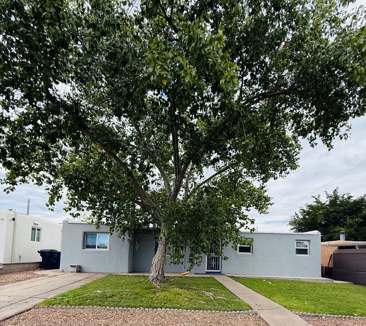 6016 Aztec Rd NE  - Albuquerque - New Mexico - 3 bed, 1.5 bath rental property