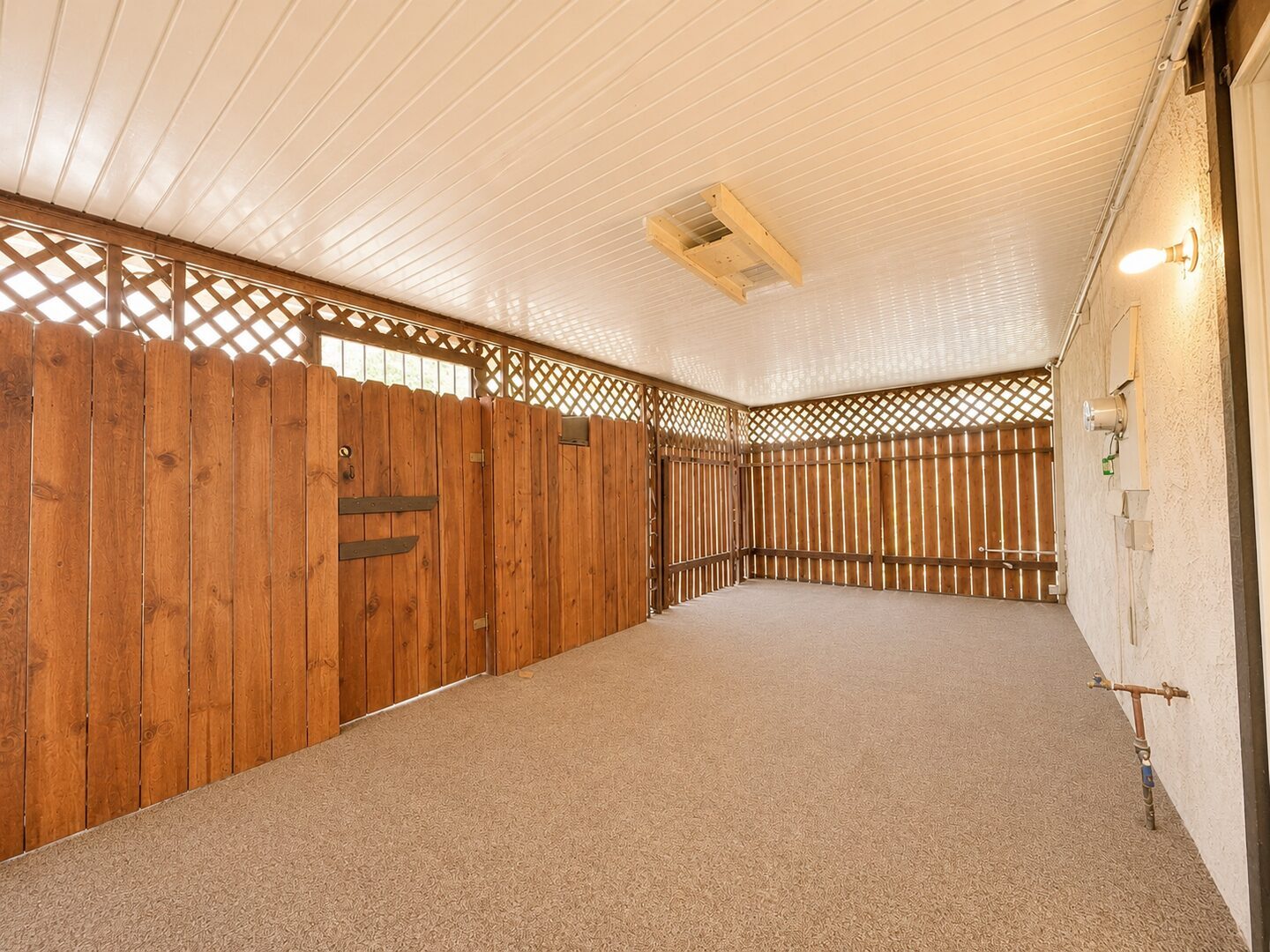 612 S Santa Fe St. #1 - Hemet - California - 2 bed, 2 bath rental property