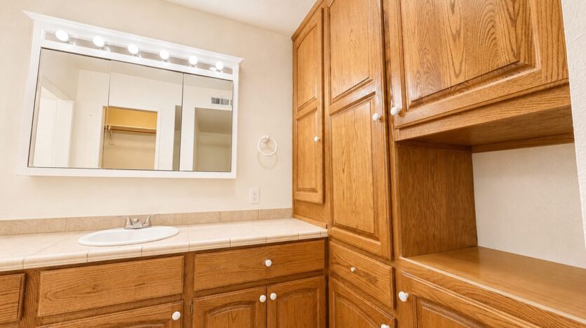 612 S Santa Fe St. #1 - Hemet - California - 2 bed, 2 bath rental property