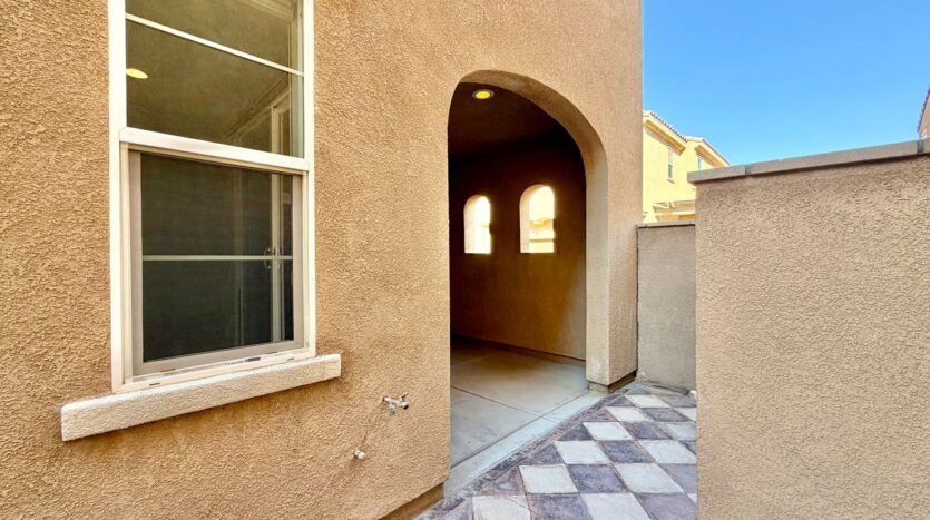 617 Calle Vibrante  - Palm Desert - California - 3 bed, 2.5 bath rental property