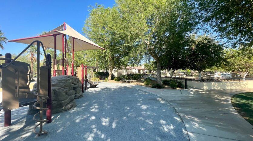 617 Calle Vibrante  - Palm Desert - California - 3 bed, 2.5 bath rental property