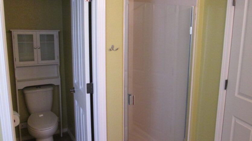 647 Granite Point Trl. SE - Albuquerque - New Mexico - 3 bed, 2 bath rental property
