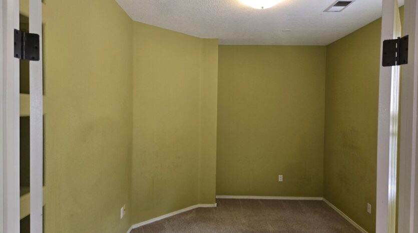 647 Granite Point Trl. SE - Albuquerque - New Mexico - 3 bed, 2 bath rental property
