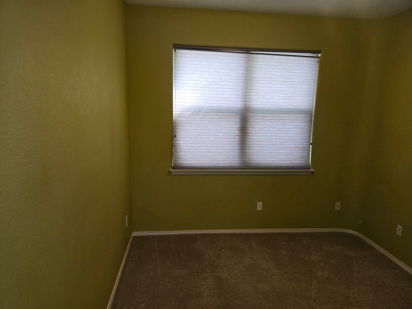 647 Granite Point Trl. SE - Albuquerque - New Mexico - 3 bed, 2 bath rental property