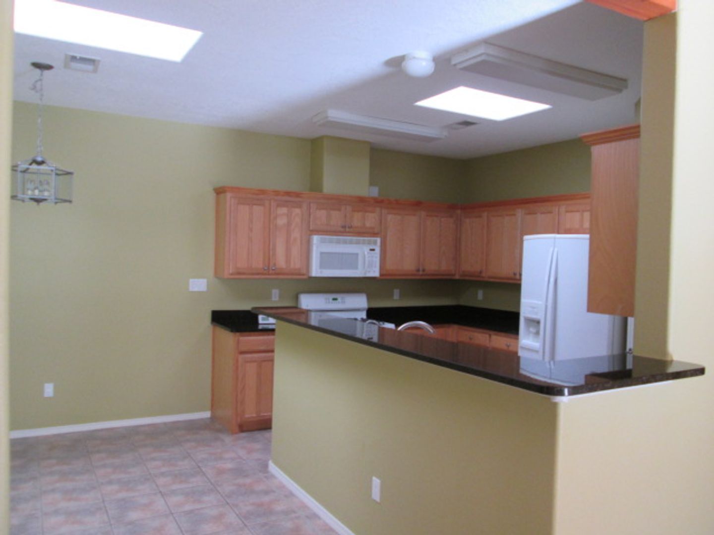 647 Granite Point Trl. SE - Albuquerque - New Mexico - 3 bed, 2 bath rental property