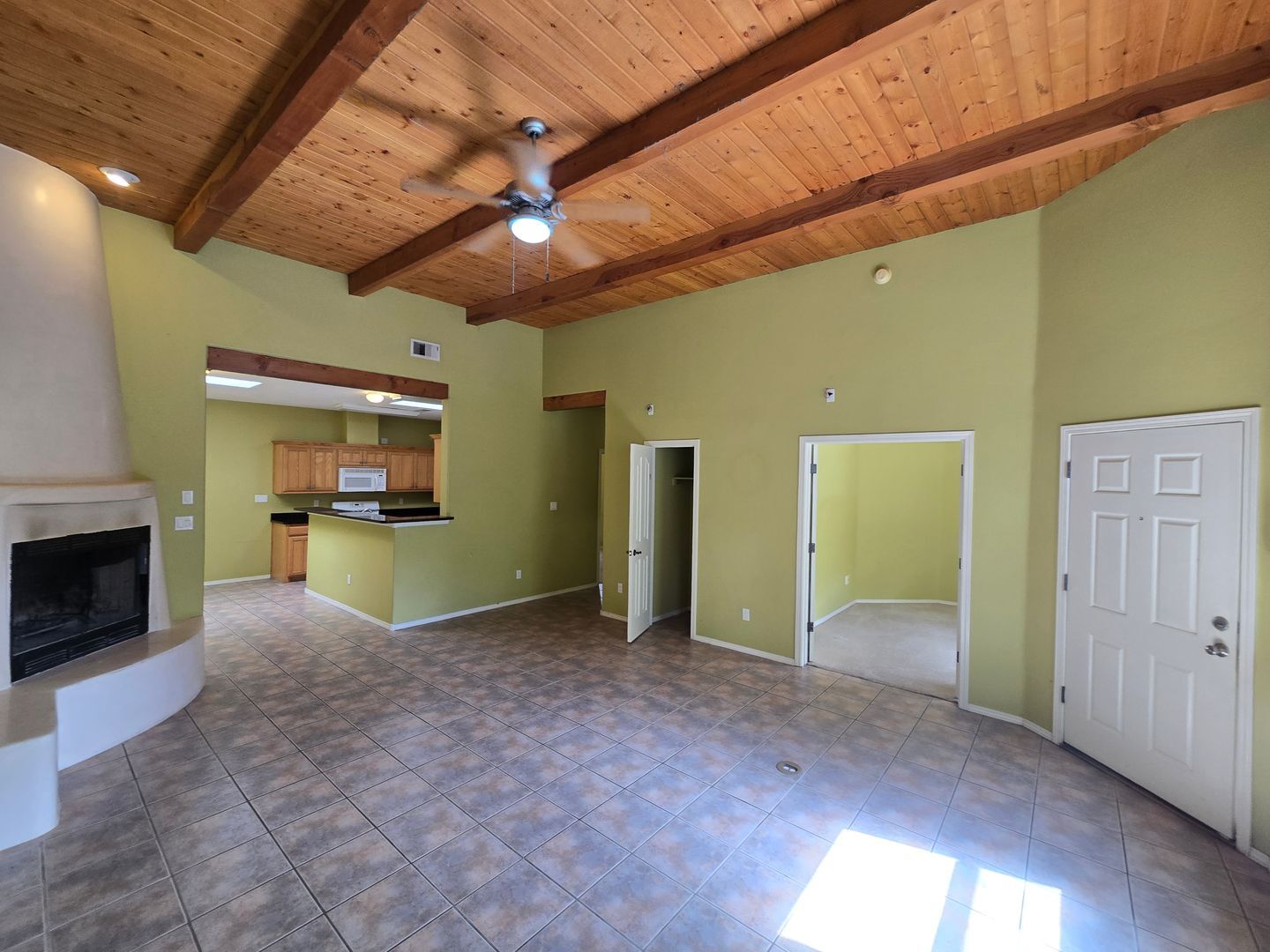 647 Granite Point Trl. SE - Albuquerque - New Mexico - 3 bed, 2 bath rental property