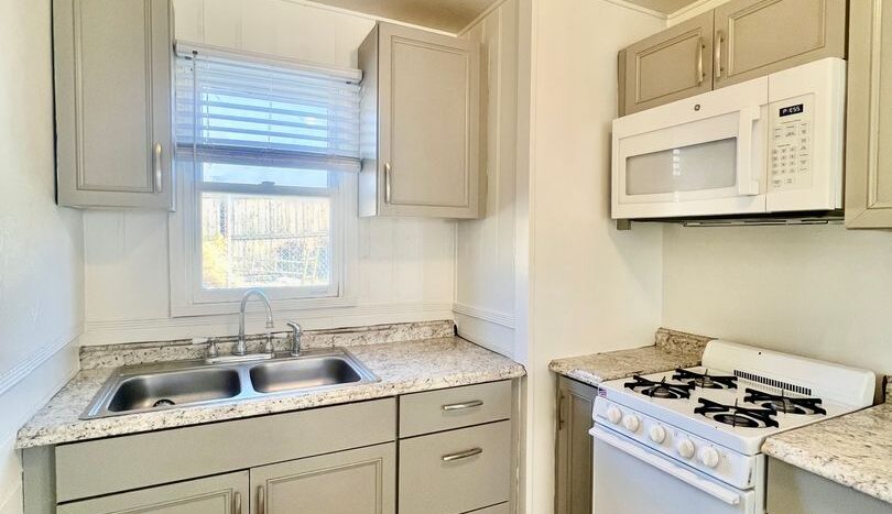 66358 7th street - 01 - Desert Hot Springs - California - 1 bed, 1 bath rental property