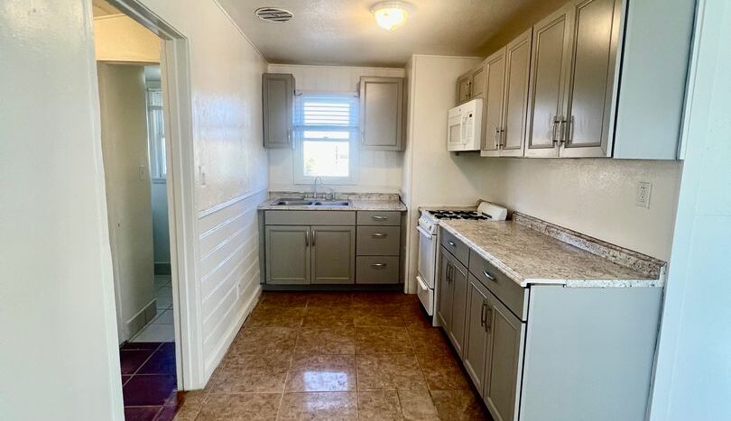 66358 7th street - 01 - Desert Hot Springs - California - 1 bed, 1 bath rental property