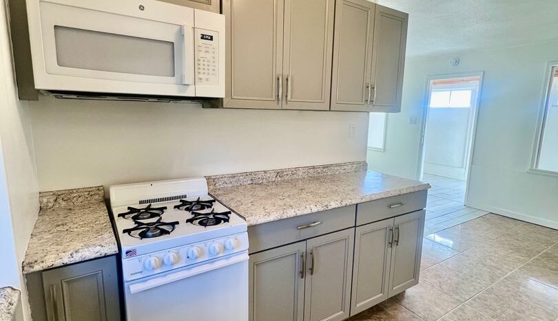 66358 7th street - 01 - Desert Hot Springs - California - 1 bed, 1 bath rental property
