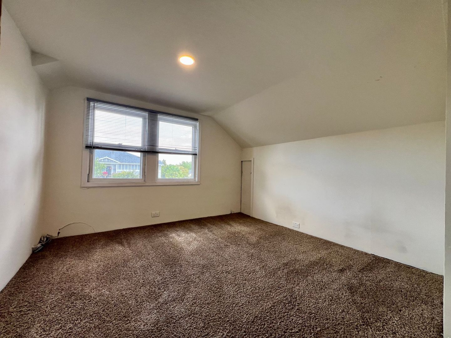 6737 N Olin Ave - Portland - Oregon - 6 bed, 3 bath rental property