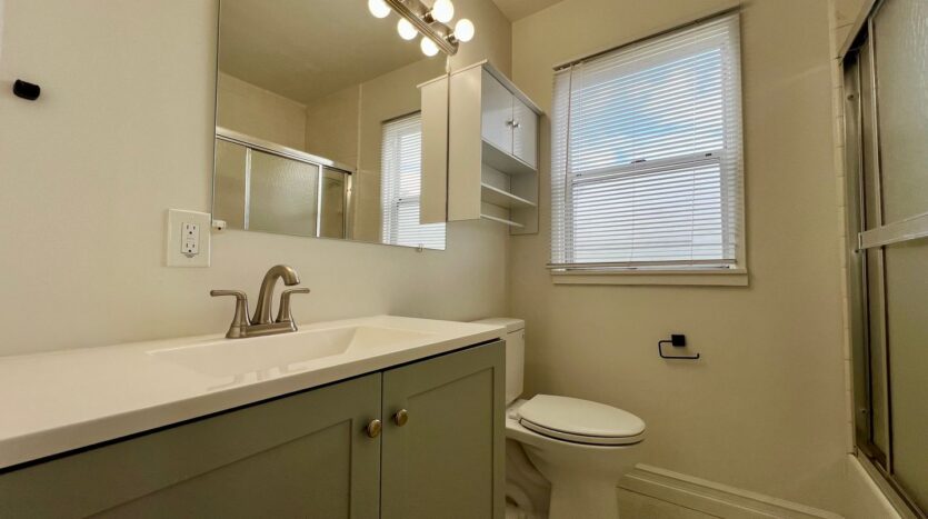 6737 N Olin Ave - Portland - Oregon - 6 bed, 3 bath rental property