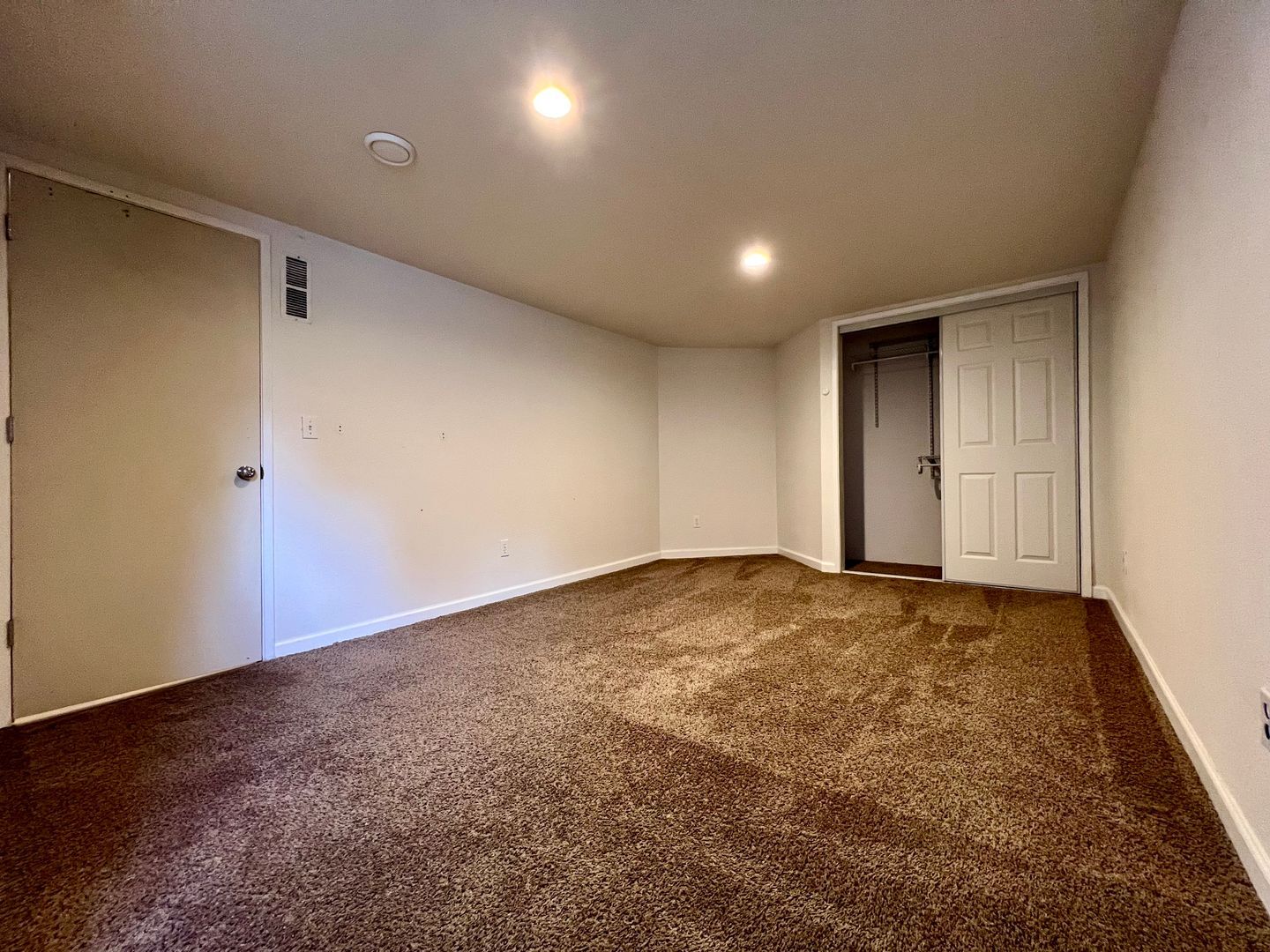 6737 N Olin Ave - Portland - Oregon - 6 bed, 3 bath rental property