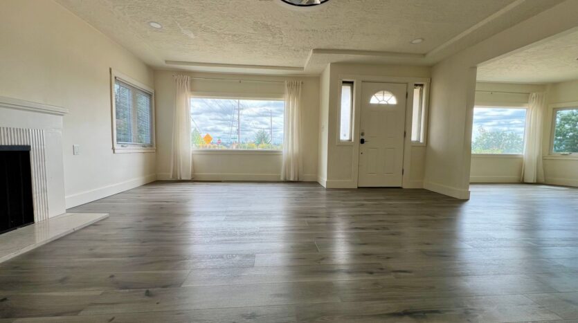 6737 N Olin Ave - Portland - Oregon - 6 bed, 3 bath rental property