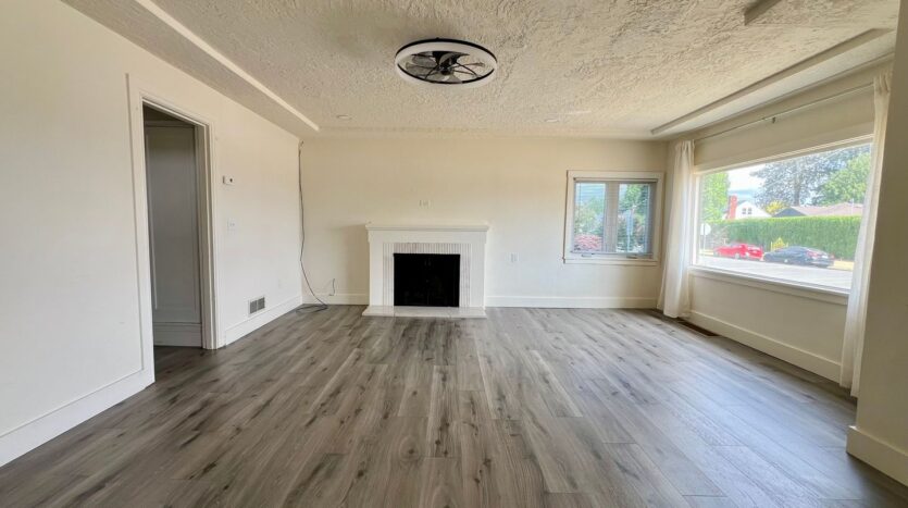 6737 N Olin Ave - Portland - Oregon - 6 bed, 3 bath rental property