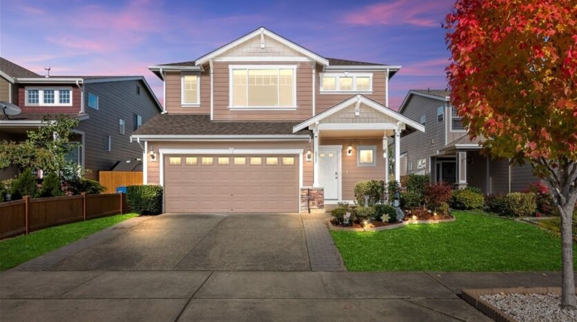 6887 41st St E - Fife - Washington - 5 bed, 2.5 bath rental property