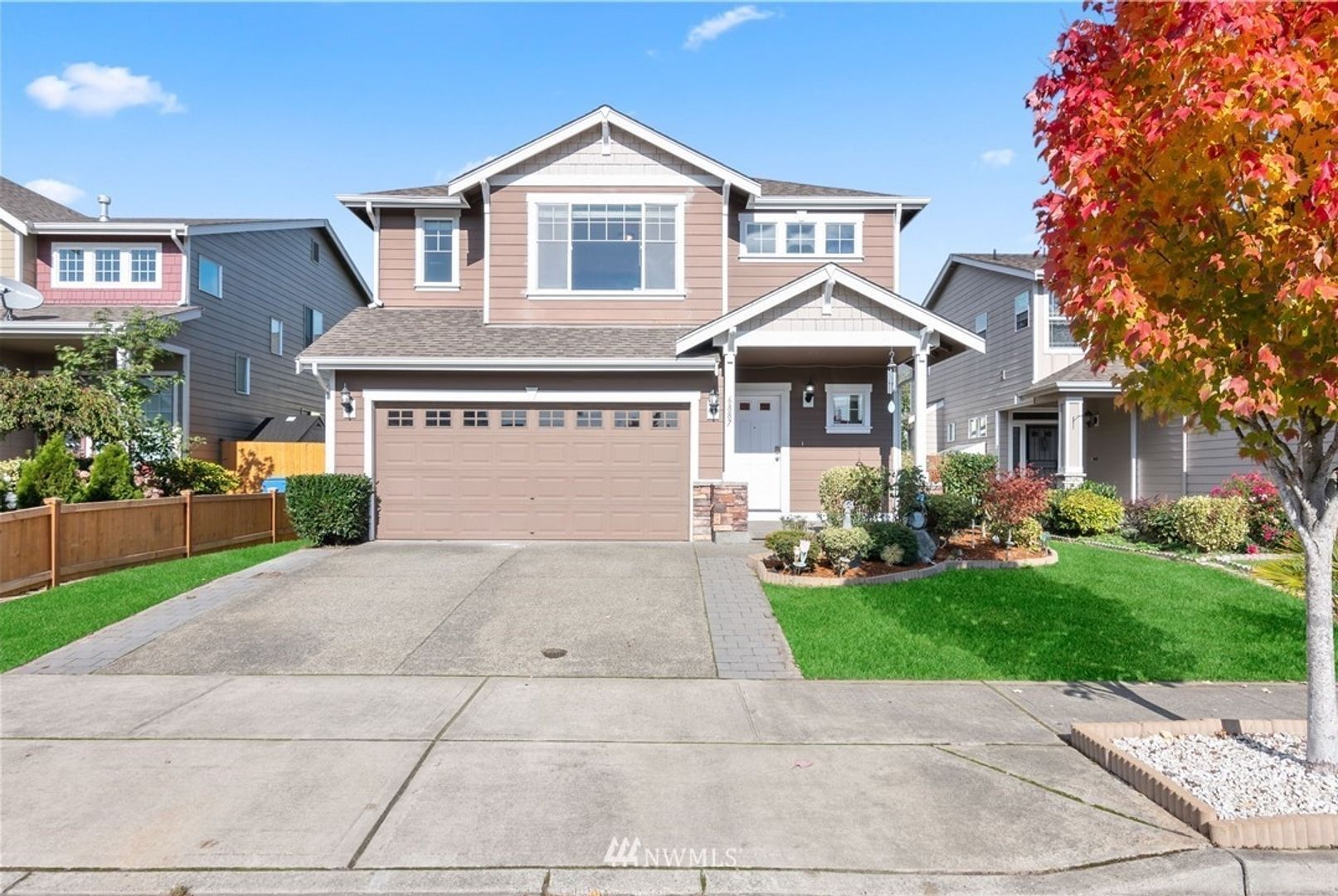 6887 41st St E - Fife - Washington - 5 bed, 2.5 bath rental property