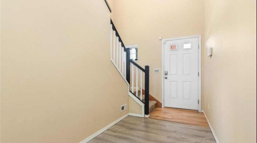 6887 41st St E - Fife - Washington - 5 bed, 2.5 bath rental property