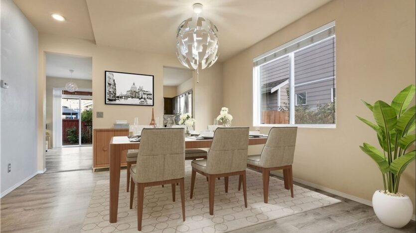 6887 41st St E - Fife - Washington - 5 bed, 2.5 bath rental property