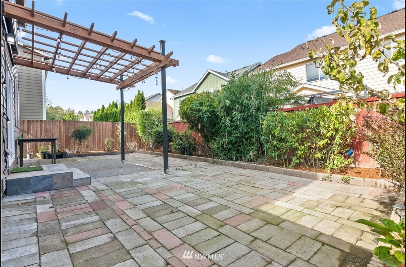 6887 41st St E - Fife - Washington - 5 bed, 2.5 bath rental property