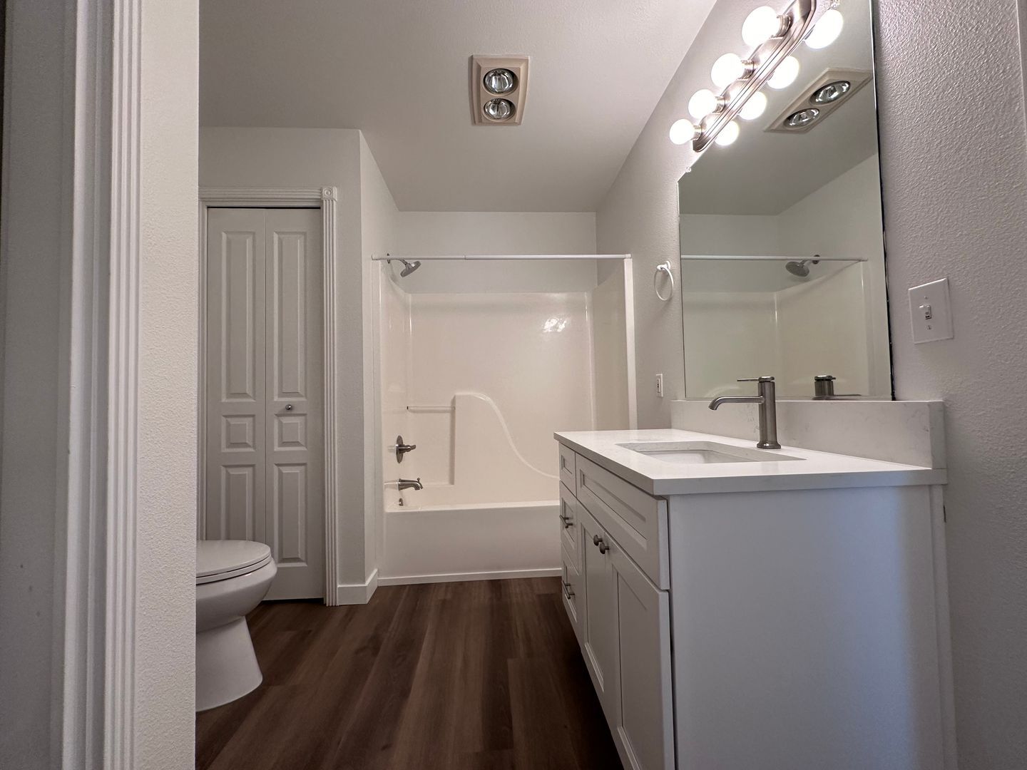 715 NE Roberts Avenue - Gresham - Oregon - 1 bed, 1 bath rental property