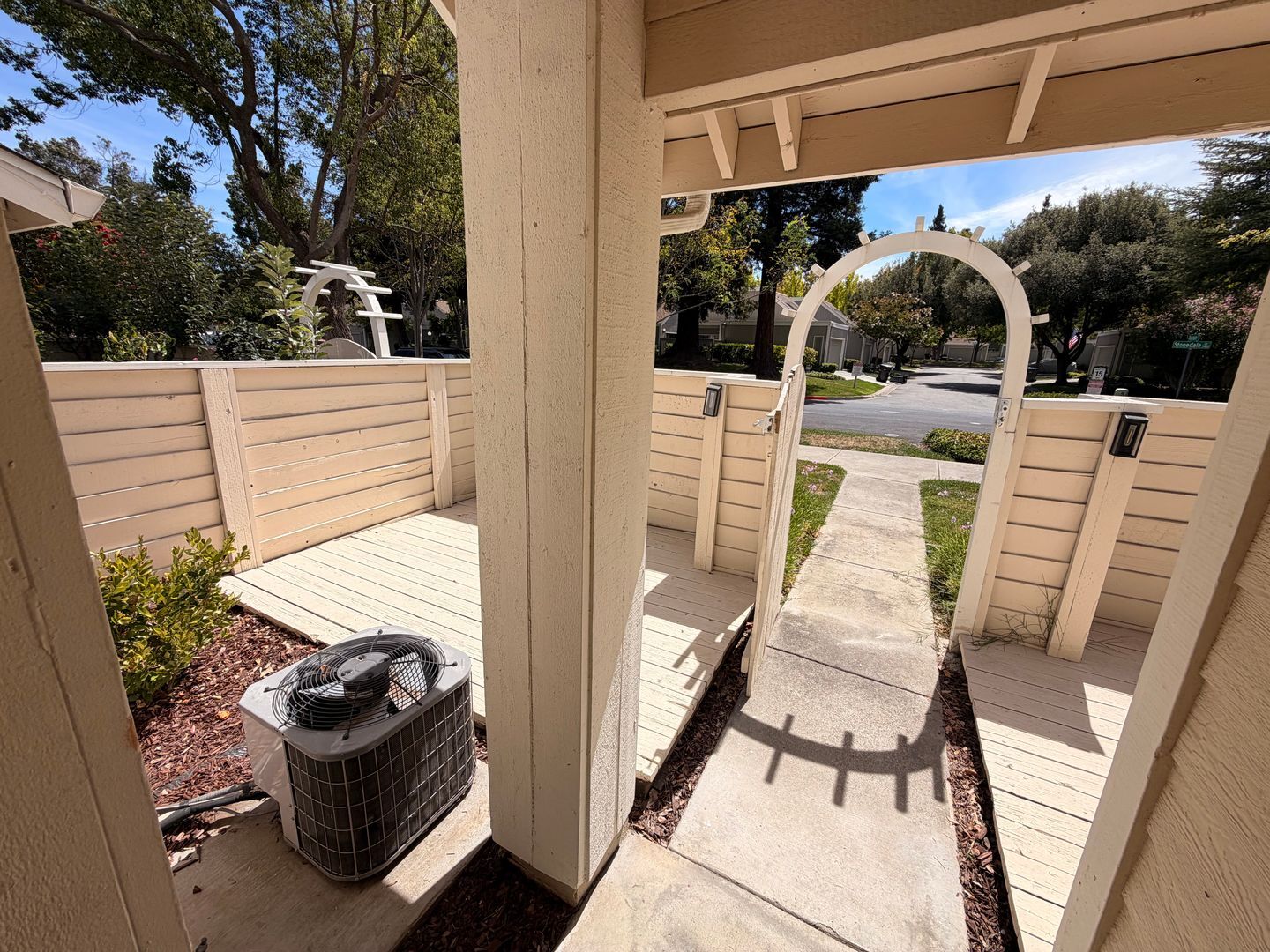 7379 Stonedale Dr - Pleasanton - California - 3 bed, 2.5 bath rental property