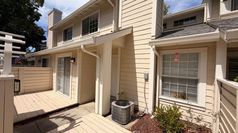 7379 Stonedale Dr - Pleasanton - California - 3 bed, 2.5 bath rental property