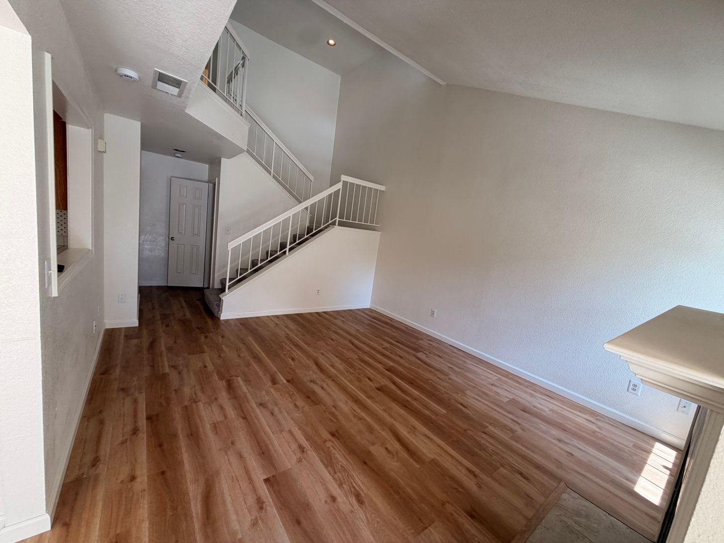 7379 Stonedale Dr - Pleasanton - California - 3 bed, 2.5 bath rental property