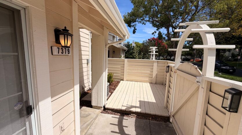 7379 Stonedale Dr - Pleasanton - California - 3 bed, 2.5 bath rental property