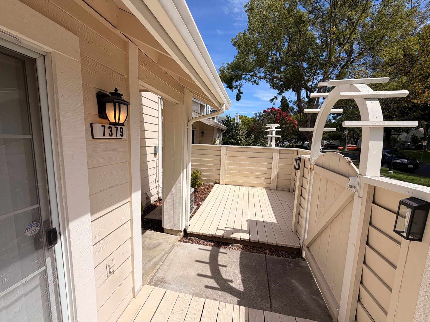 7379 Stonedale Dr - Pleasanton - California - 3 bed, 2.5 bath rental property