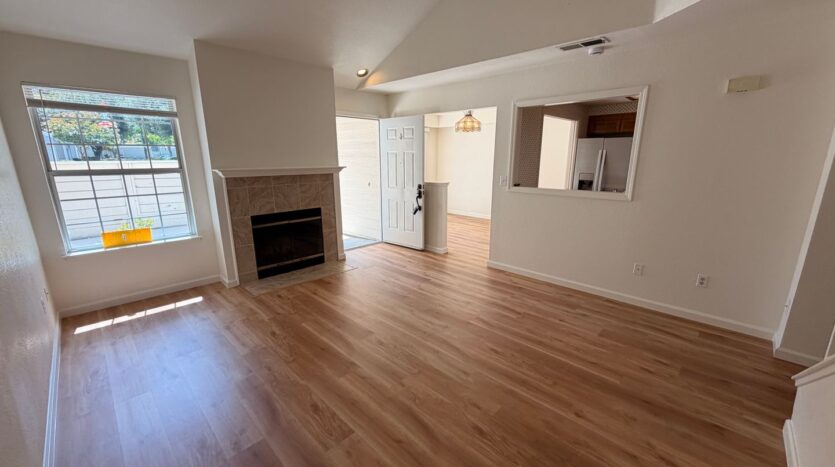 7379 Stonedale Dr - Pleasanton - California - 3 bed, 2.5 bath rental property