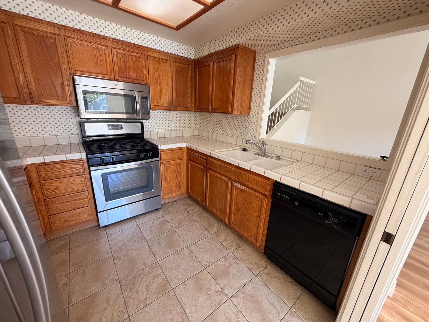 7379 Stonedale Dr - Pleasanton - California - 3 bed, 2.5 bath rental property