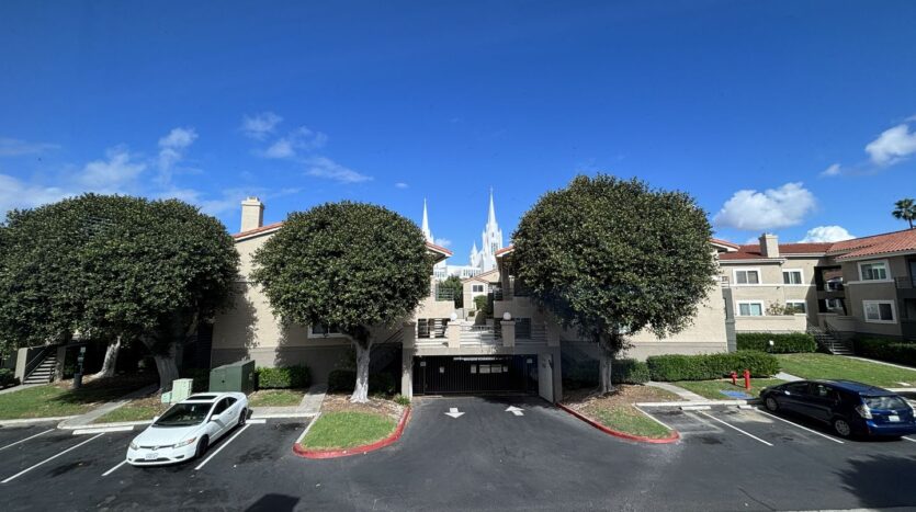 7405 Charmant Dr #2036 - San Diego - California - 1 bed, 1 bath rental property