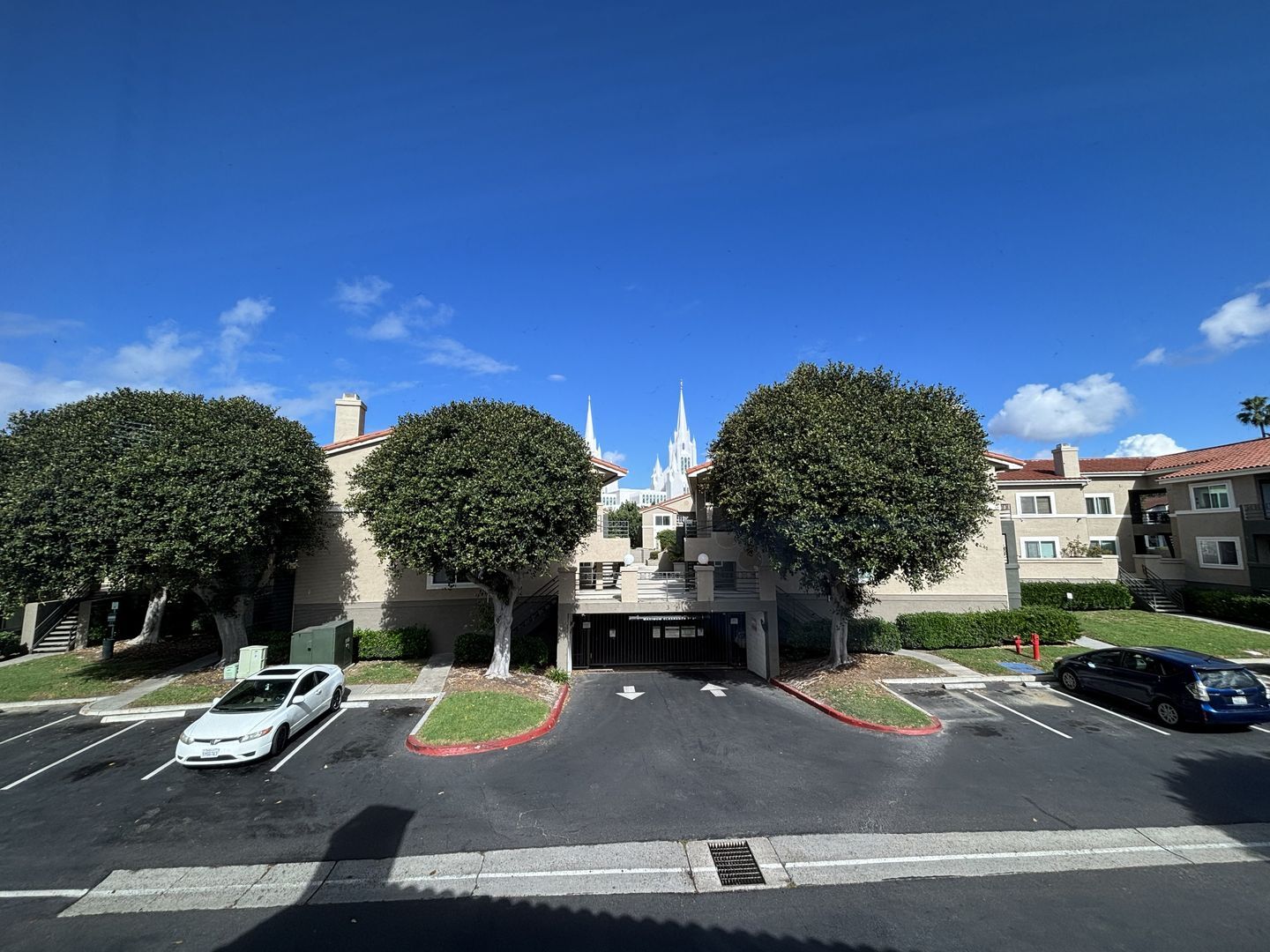 7405 Charmant Dr #2036 - San Diego - California - 1 bed, 1 bath rental property