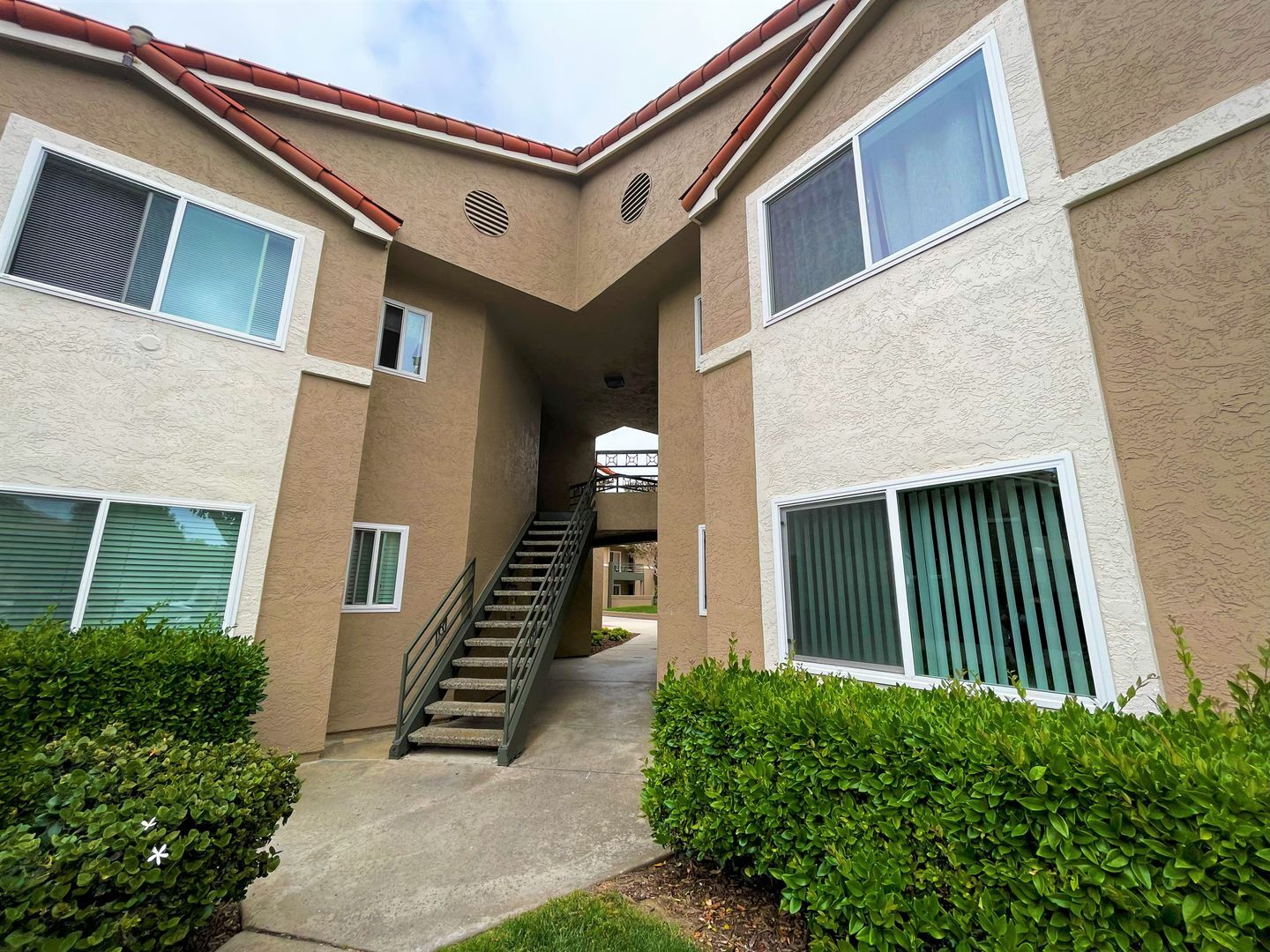 7405 Charmant Dr #2036 - San Diego - California - 1 bed, 1 bath rental property