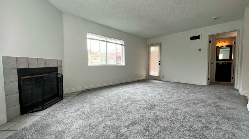 7405 Charmant Dr #2036 - San Diego - California - 1 bed, 1 bath rental property